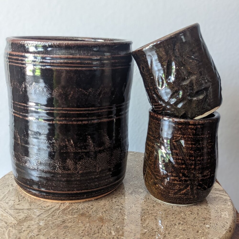 Studio Pottery Signed TLY cup holder vase container Tiki Style